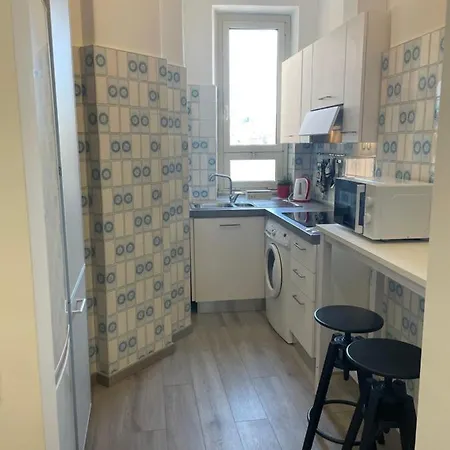 Apartment Caracciolo33 Rome