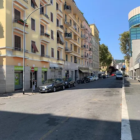 Apartamento Caracciolo33 *