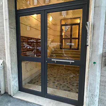 Caracciolo33 Rome